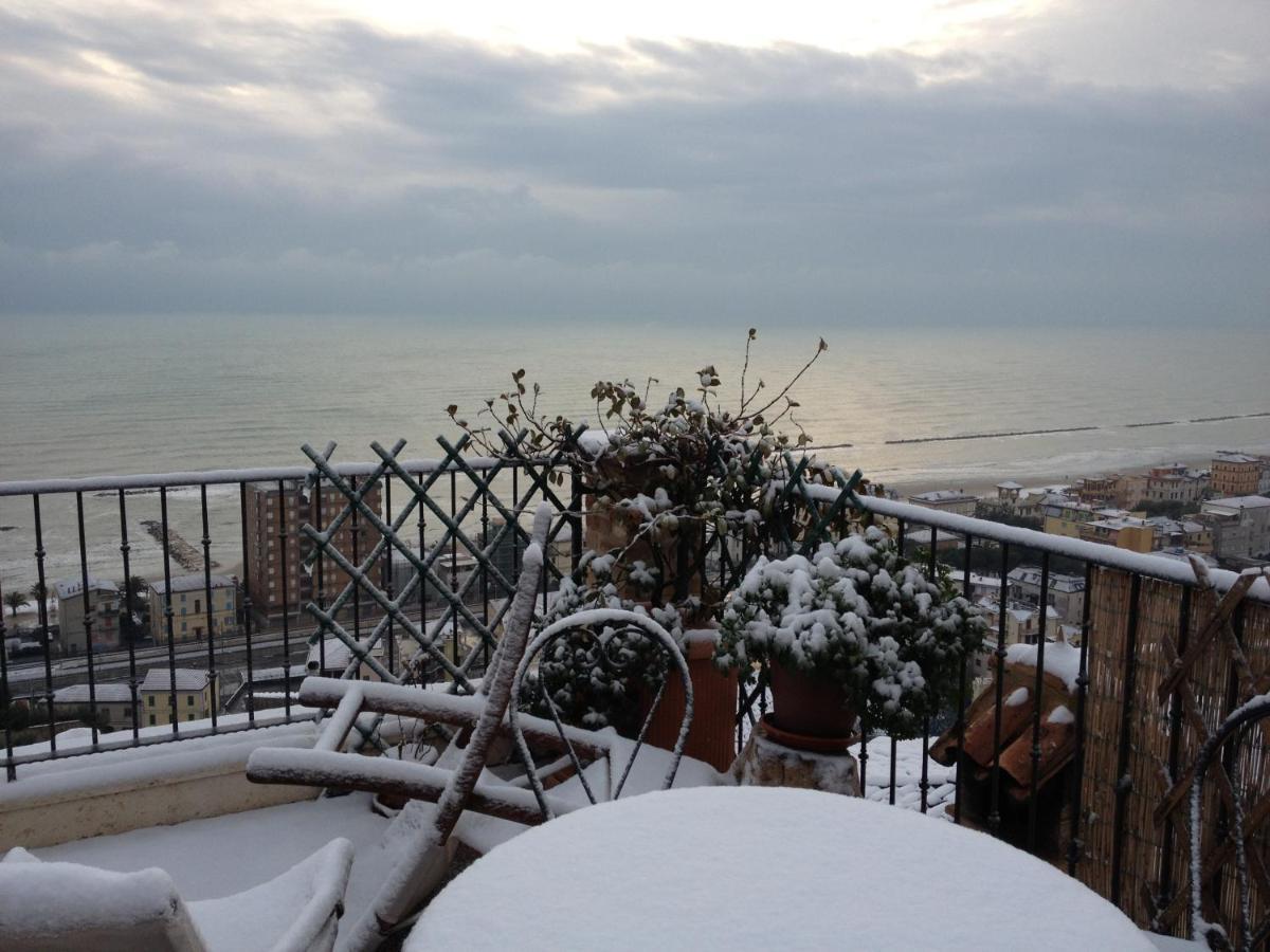 B&B La Torretta Sul Borgo 그로타마레 외부 사진